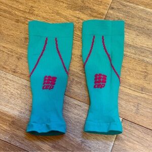 Women's CEP Compression Calf Sleeves